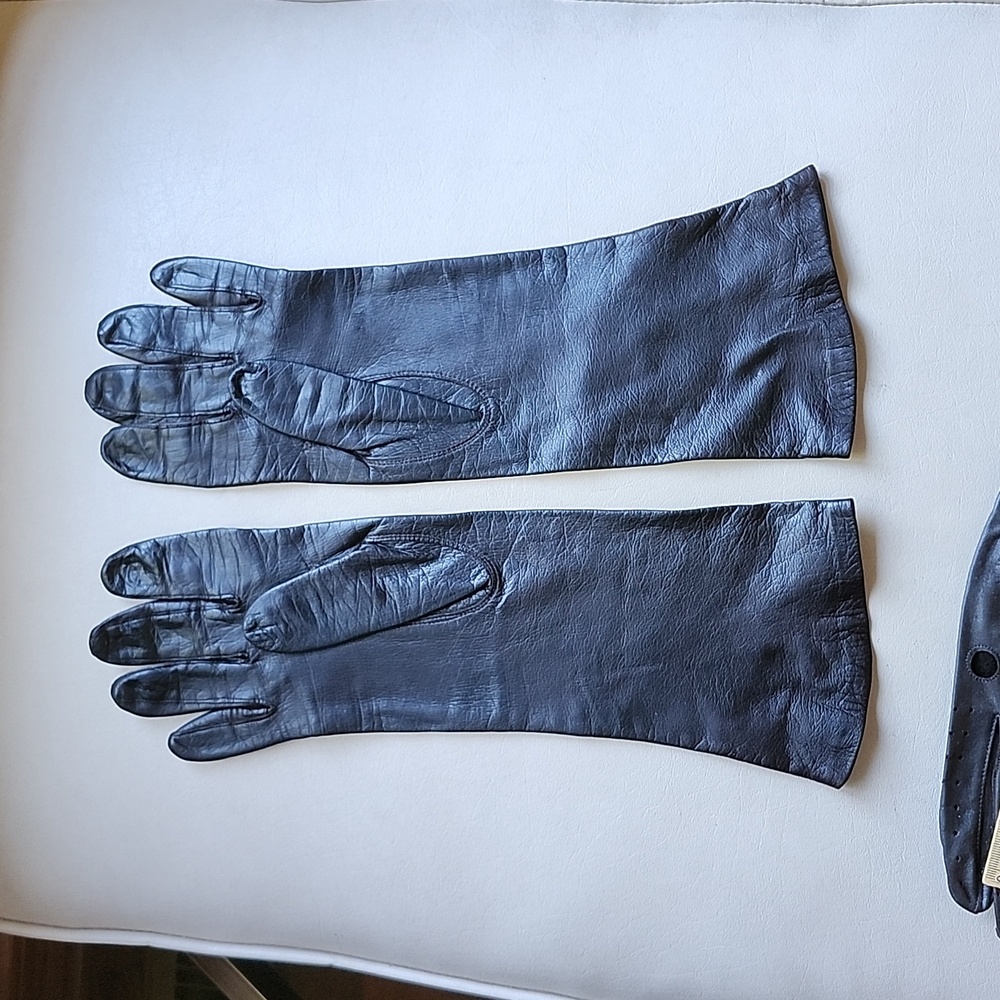 Italian made Atkins leather gloves